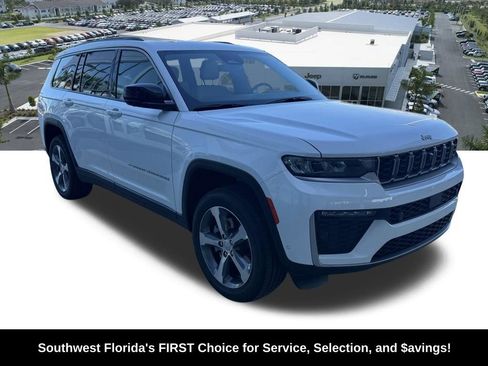 New 2026 Jeep Grand Cherokee L Limited w/ Luxury Tech Group II AWD/4WD image 2