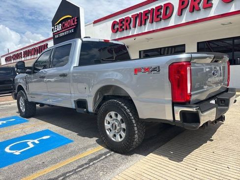Used 2024 Ford F250 XLT w/ FX4 Off-Road Package AWD/4WD image 3
