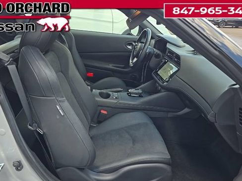 Used 2024 Nissan Z Performance w/ Floor Mat Package RWD image 8