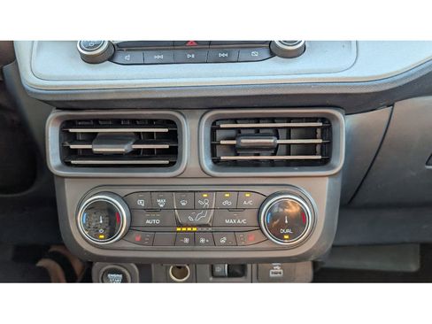 Used 2022 Ford Maverick Lariat w/ Lariat Luxury Package image 30