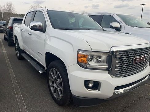 Used 2019 GMC Canyon Denali image 5