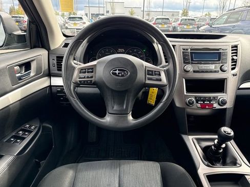 Used 2013 Subaru Legacy 2.5i image 19