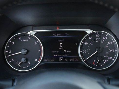 Used 2024 Nissan Sentra SV w/ SV Premium Package FWD image 11