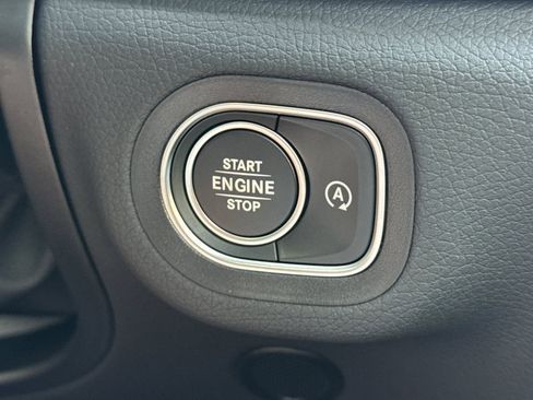 New 2026 Mercedes-Benz GLS 450 4MATIC image 20