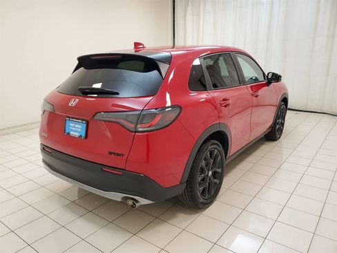 Certified 2025 Honda HR-V Sport image 26