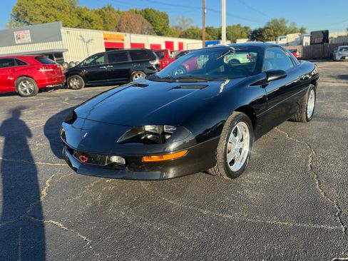 Used 1994 Chevrolet Camaro Z28 image 3