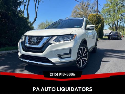 Used 2018 Nissan Rogue SL w/ Premium Package image 1