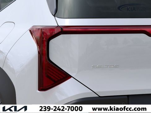 New 2027 Kia Seltos EX FWD image 11