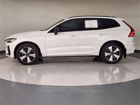 Used 2025 Volvo XC60 T8 Core w/ Protection Package Premier image 5