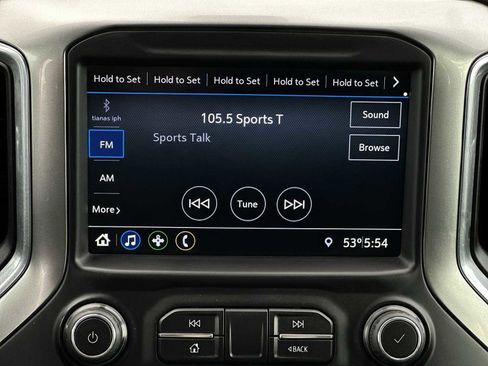 Used 2020 Chevrolet Silverado 1500 LT image 12