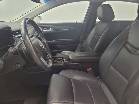 Used 2015 Cadillac XTS image 17