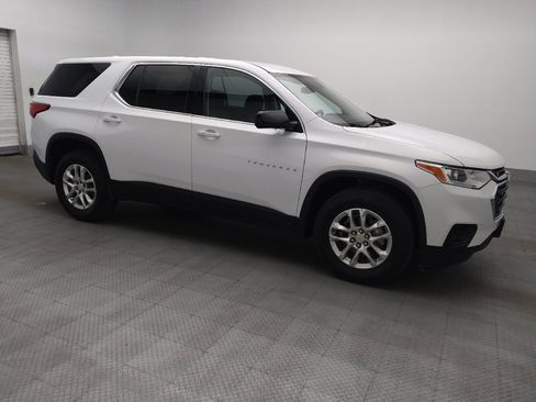 Used 2020 Chevrolet Traverse LS image 11