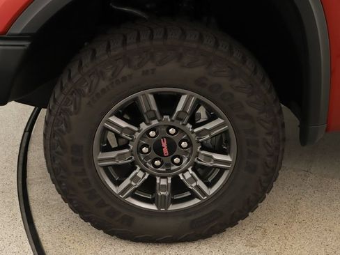 Used 2026 GMC Sierra 1500 AT4X AWD/4WD image 38