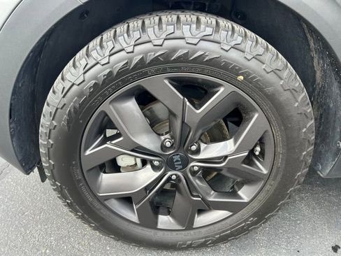 Used 2021 Kia Sportage S image 14