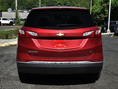 Used 2021 Chevrolet Equinox LT FWD image 7