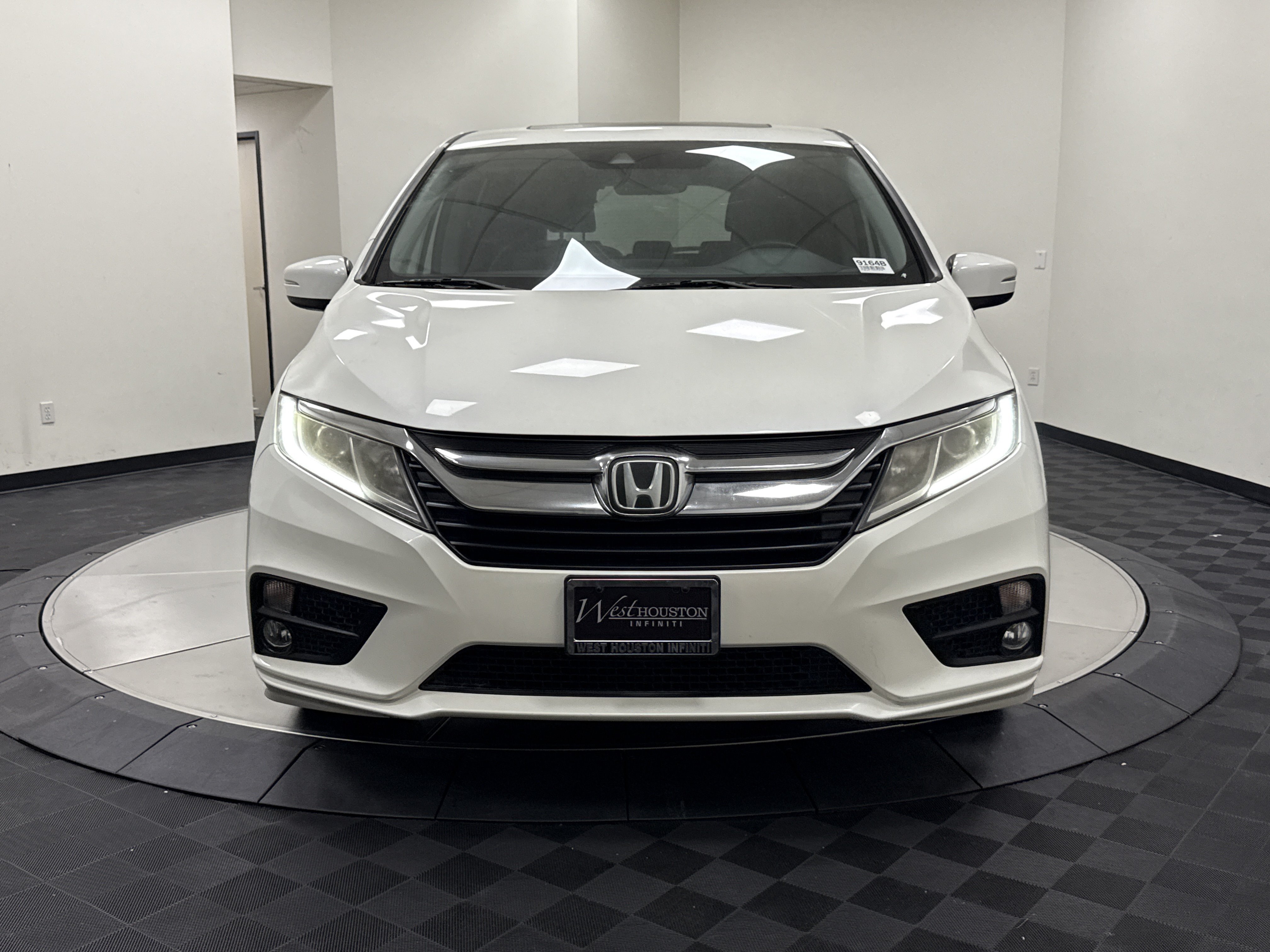 Used 2018 Honda Odyssey EX-L image 2