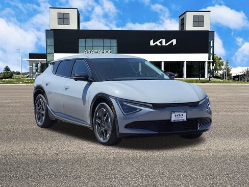 New 2026 Kia EV6 Wind AWD/4WD image 2