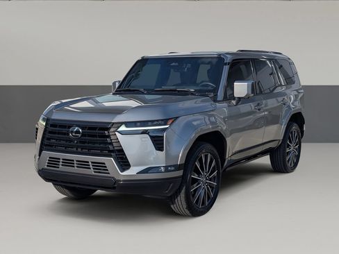 Used 2024 Lexus GX 550 w/ Accessory Package (Z1) AWD/4WD image 6