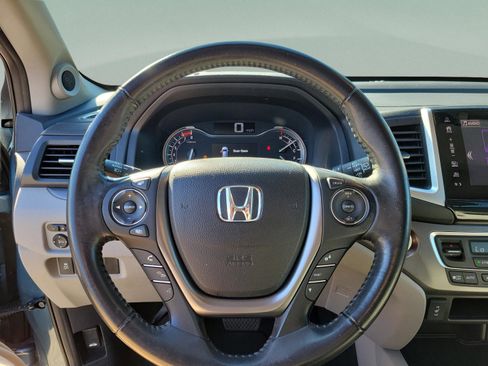 Used 2018 Honda Pilot EX-L image 11