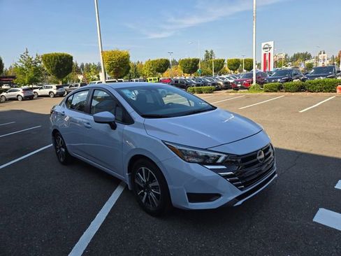 New 2025 Nissan Versa SV w/ Trunk Package image 3