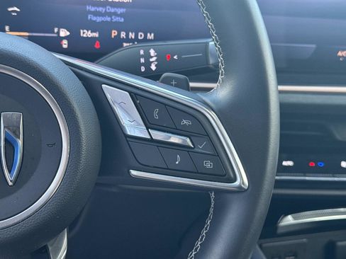 Used 2025 Buick Envision Sport Touring image 29