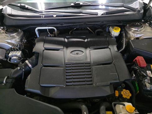 Used 2017 Subaru Outback 3.6R Limited AWD/4WD image 40