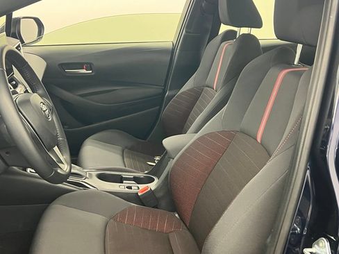 Used 2026 Toyota Corolla SE FWD image 10