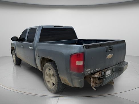 Used 2008 Chevrolet Silverado 1500 LT w/ All Star Edition AWD/4WD image 5