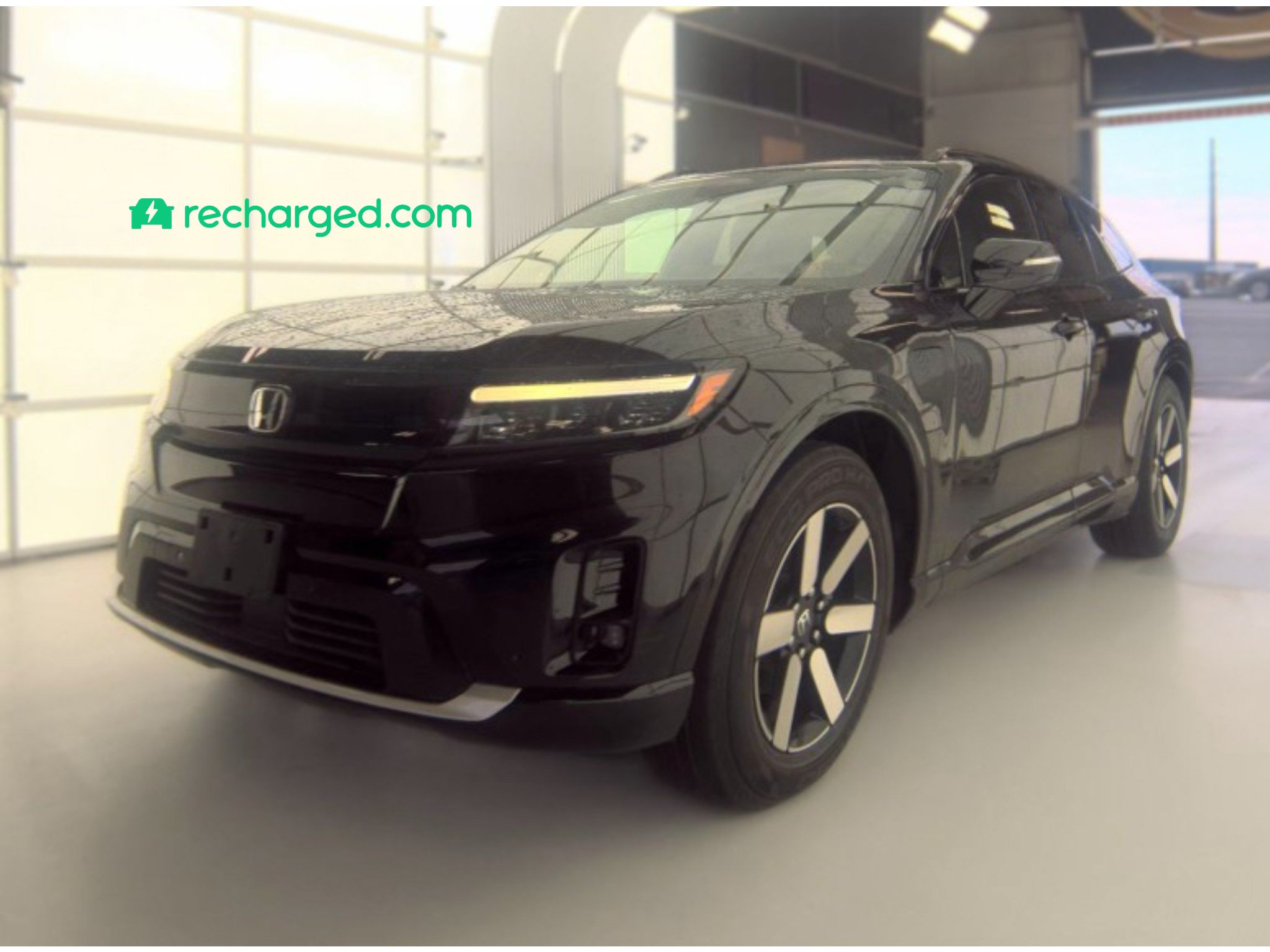 Used 2025 Honda Prologue Touring image 1