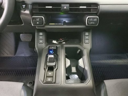Used 2026 Toyota RAV4 XSE w/ Panoramic Sun Roof Package AWD/4WD image 21