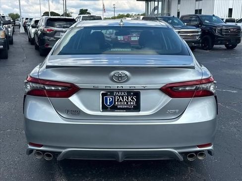 Used 2023 Toyota Camry XSE FWD image 10