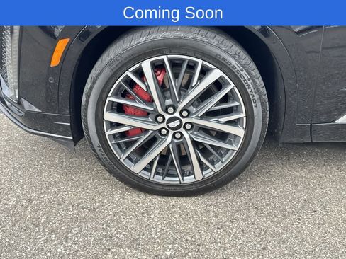 Used 2023 Cadillac XT6 Sport w/ Technology Package image 13