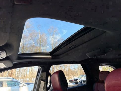 Used 2022 Dodge Durango R/T w/ Blacktop Package image 33