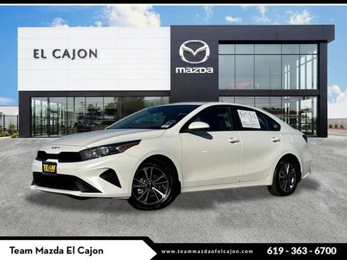 Used 2023 Kia Forte LXS image 1