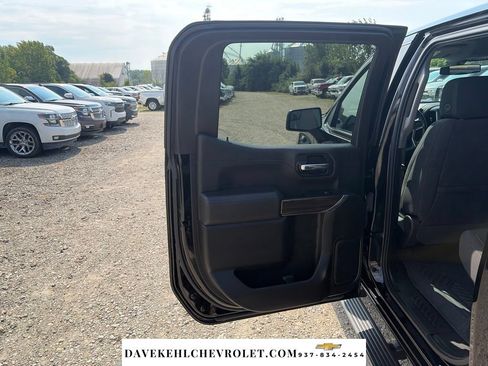 Used 2021 Chevrolet Silverado 1500 RST AWD/4WD image 19