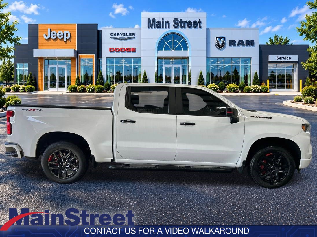 Used 2022 Chevrolet Silverado 1500 RST w/ Redline Edition AWD/4WD image 6