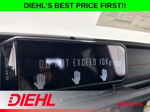 New 2026 Jeep Gladiator Rubicon w/ Steel Power Dome Hood Package AWD/4WD image 27