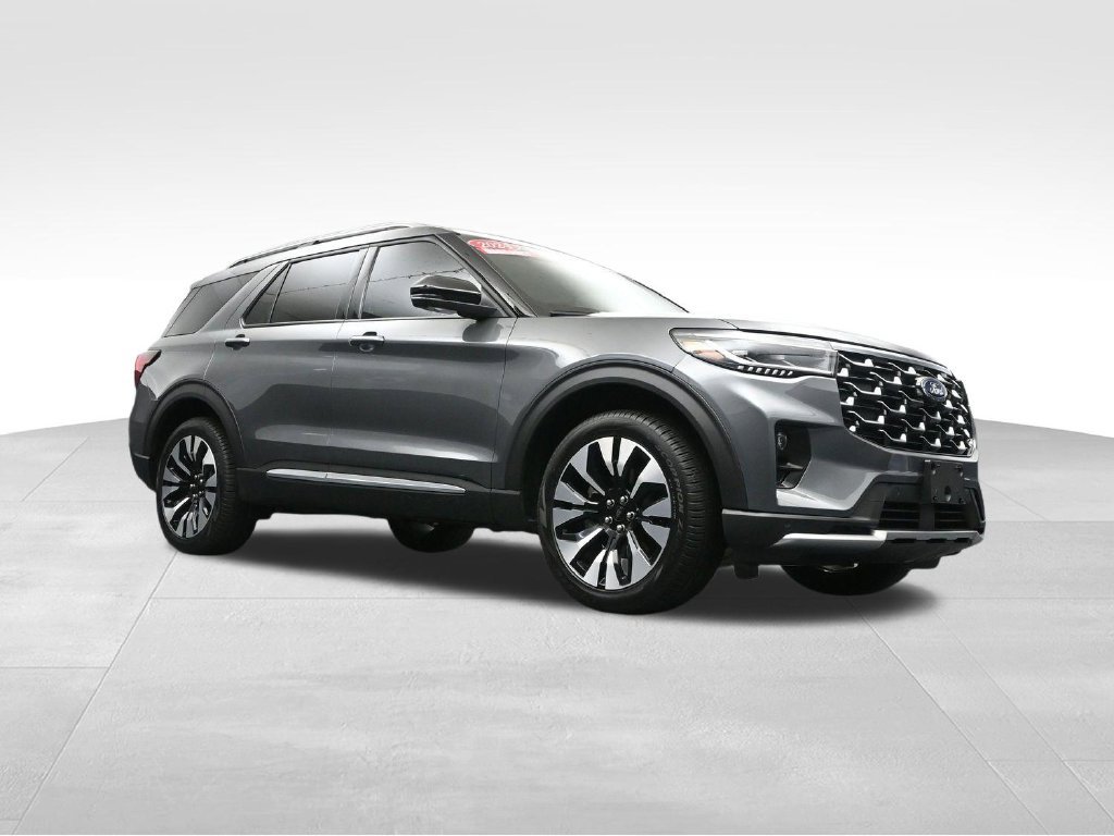 Used 2026 Ford Explorer Platinum w/ LUX Leather Package AWD/4WD image 32