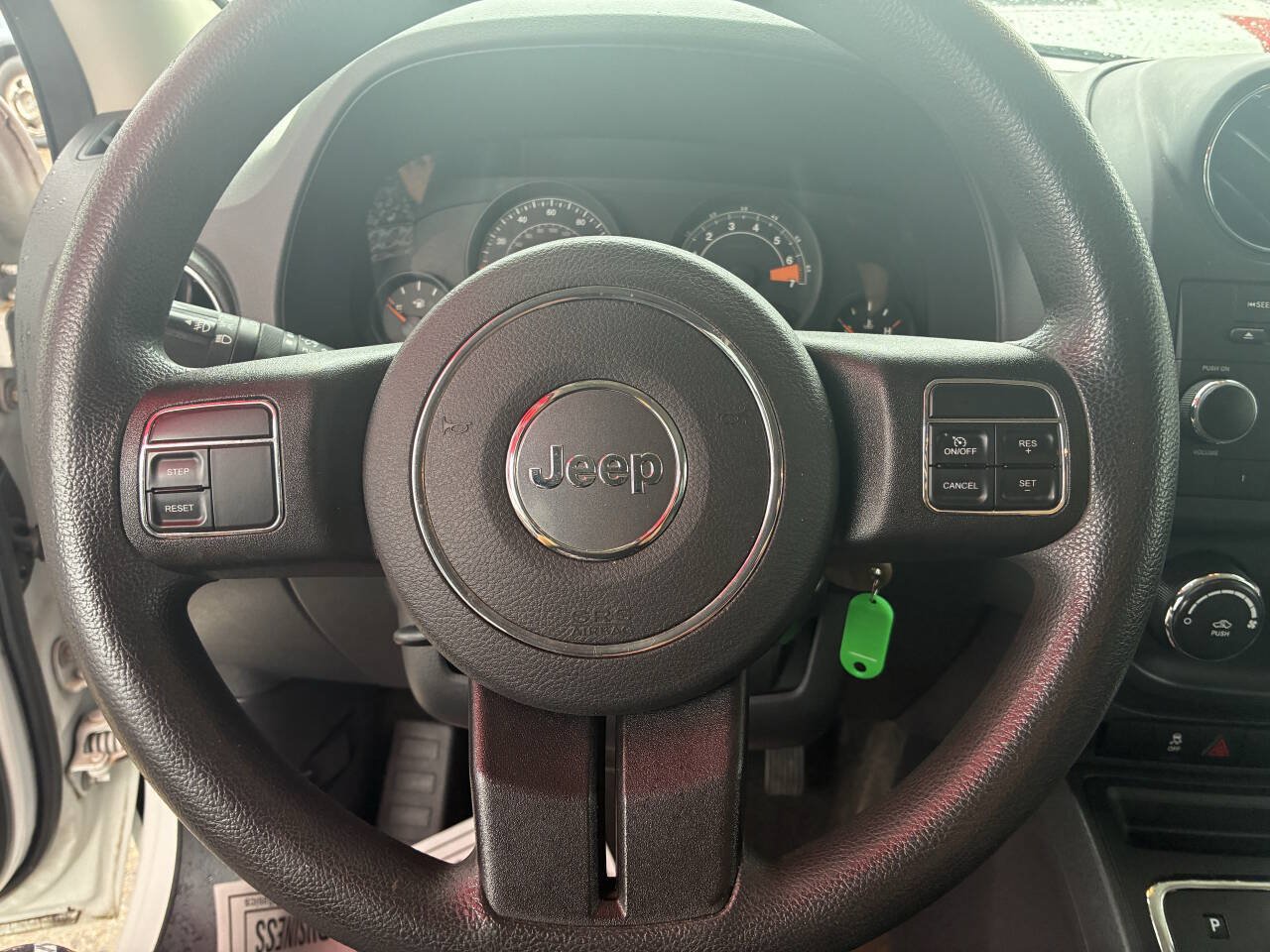 Used 2014 Jeep Patriot Sport FWD image 12