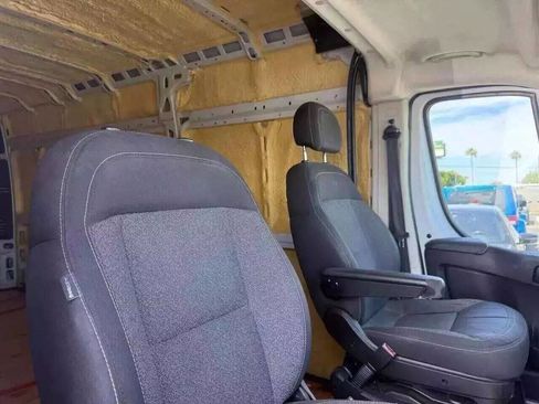 Used 2015 RAM ProMaster 3500 image 21