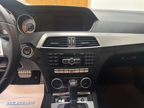 Used 2013 Mercedes-Benz C 300 4MATIC Sedan image 11