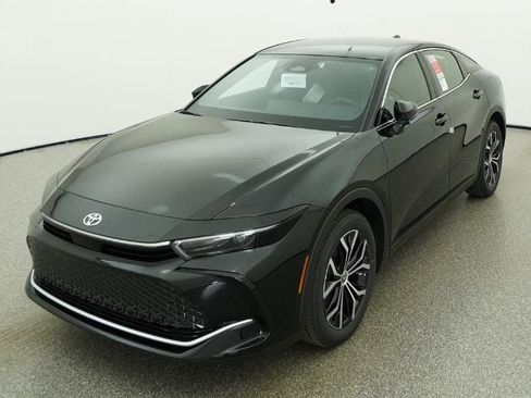 New 2026 Toyota Crown AWD/4WD image 3