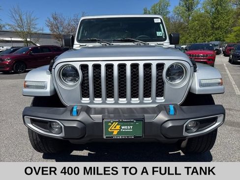 Used 2023 Jeep Wrangler Unlimited Sahara AWD/4WD image 2