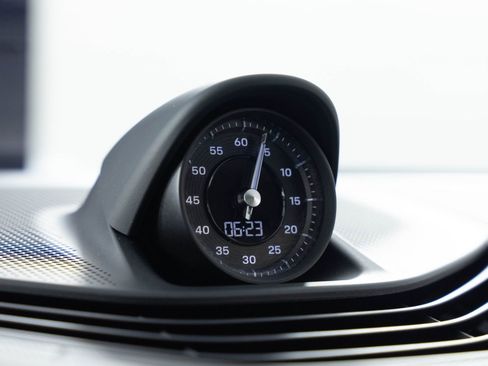 Used 2021 Porsche Taycan 4S image 41