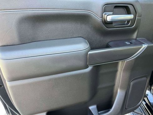 Used 2021 GMC Sierra 1500 AT4 w/ AT4 Premium Package image 5