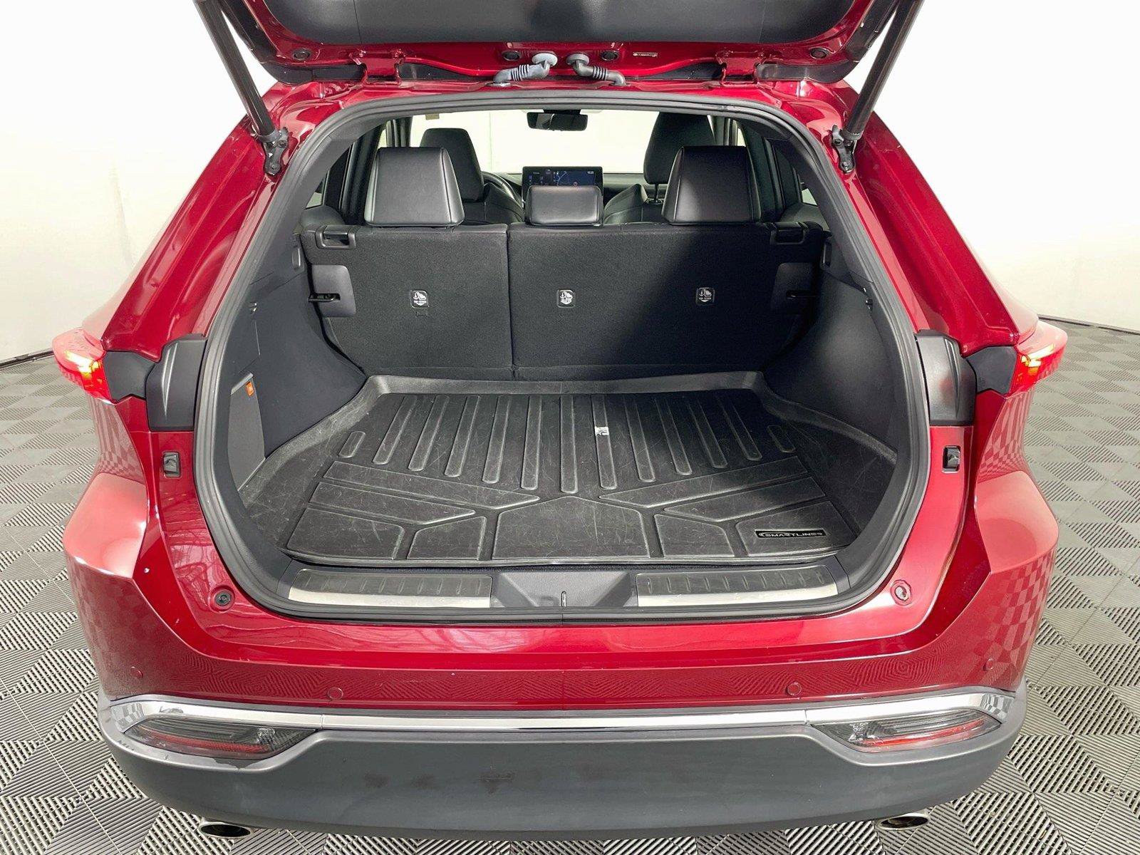 Used 2021 Toyota Venza Limited w/ Carpet Mat Package (TMS) AWD/4WD image 23