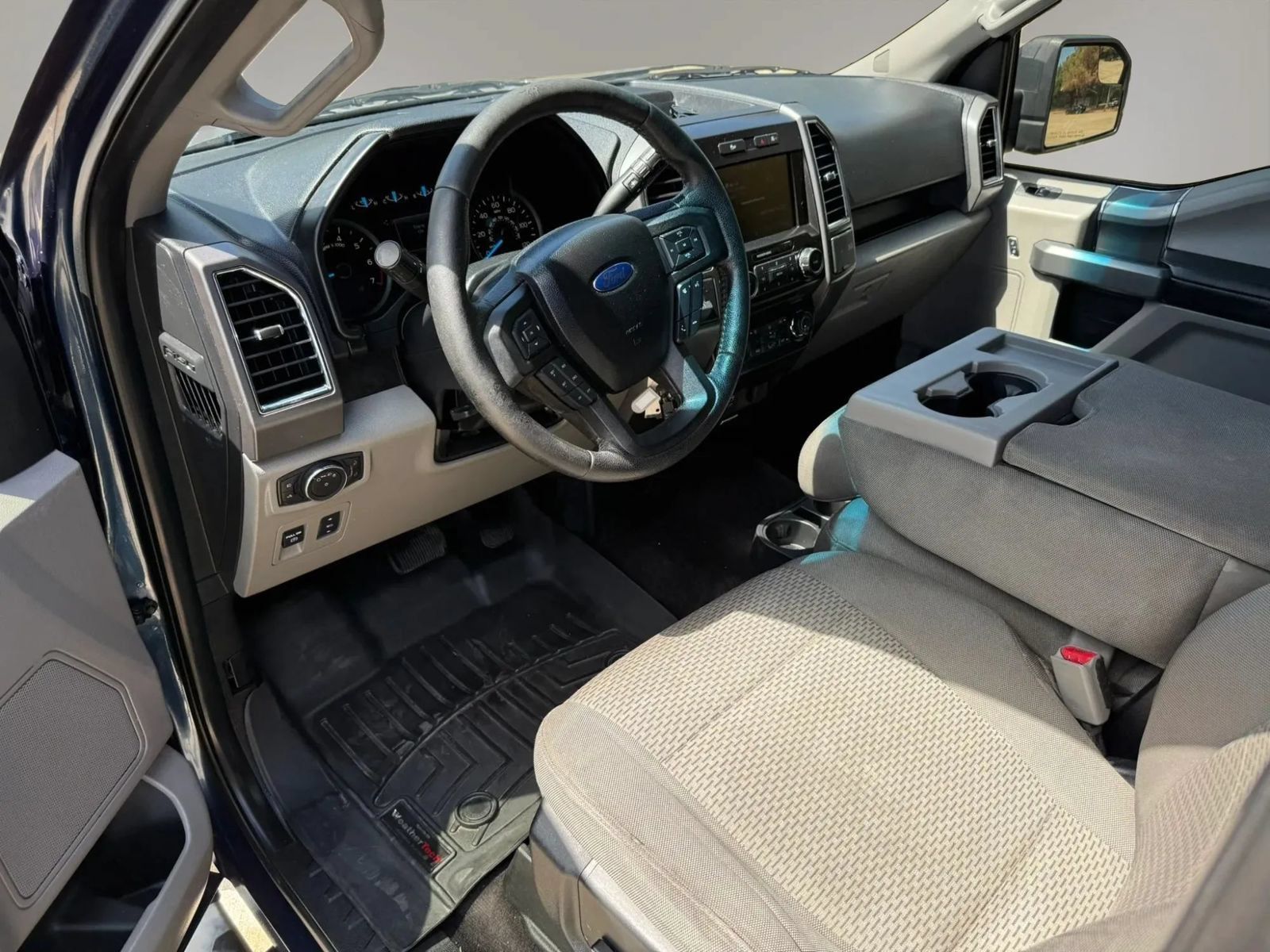 Used 2015 Ford F150 XLT w/ Equipment Group 302A Luxury RWD image 14