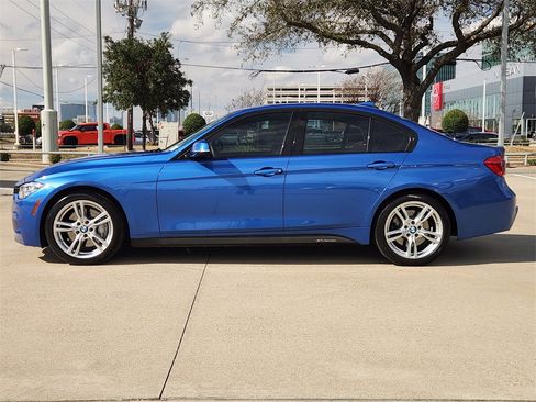 Used 2017 BMW 330i Sedan image 4