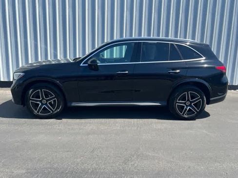 Used 2026 Mercedes-Benz GLC 300 image 3