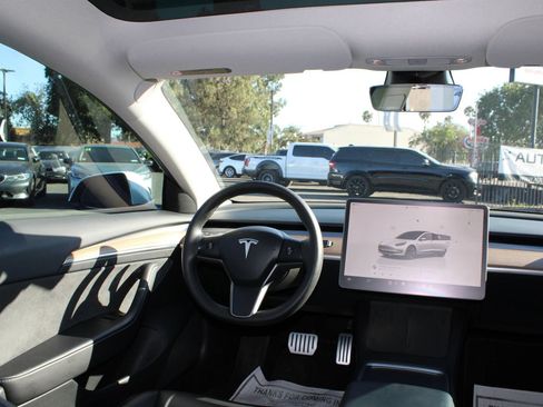 Used 2022 Tesla Model 3 Long Range AWD/4WD image 20